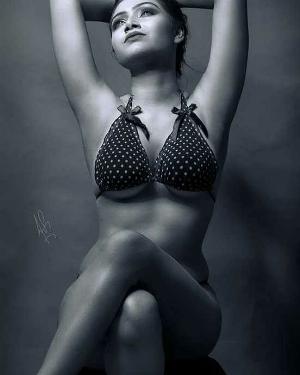 Jui Lahiri Hot_12.jpg